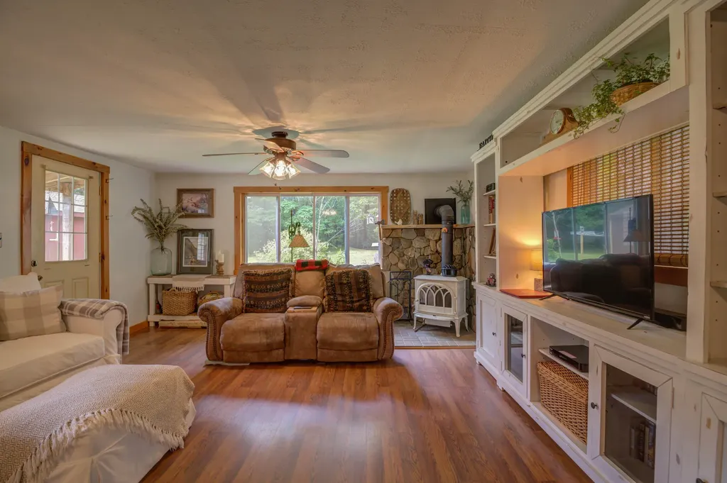 682 Redding Road Sumner ME 04292