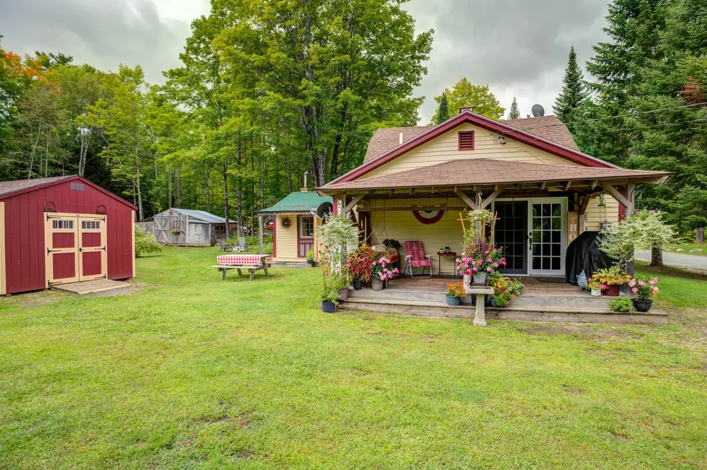 682 Redding Road Sumner ME 04292