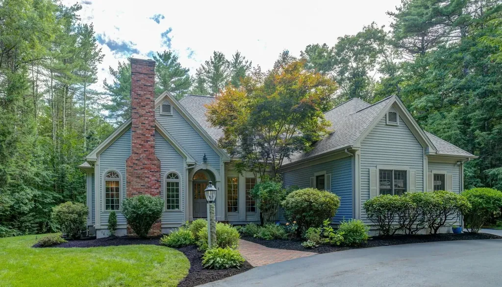 1 Medinah Circle Falmouth ME 04105