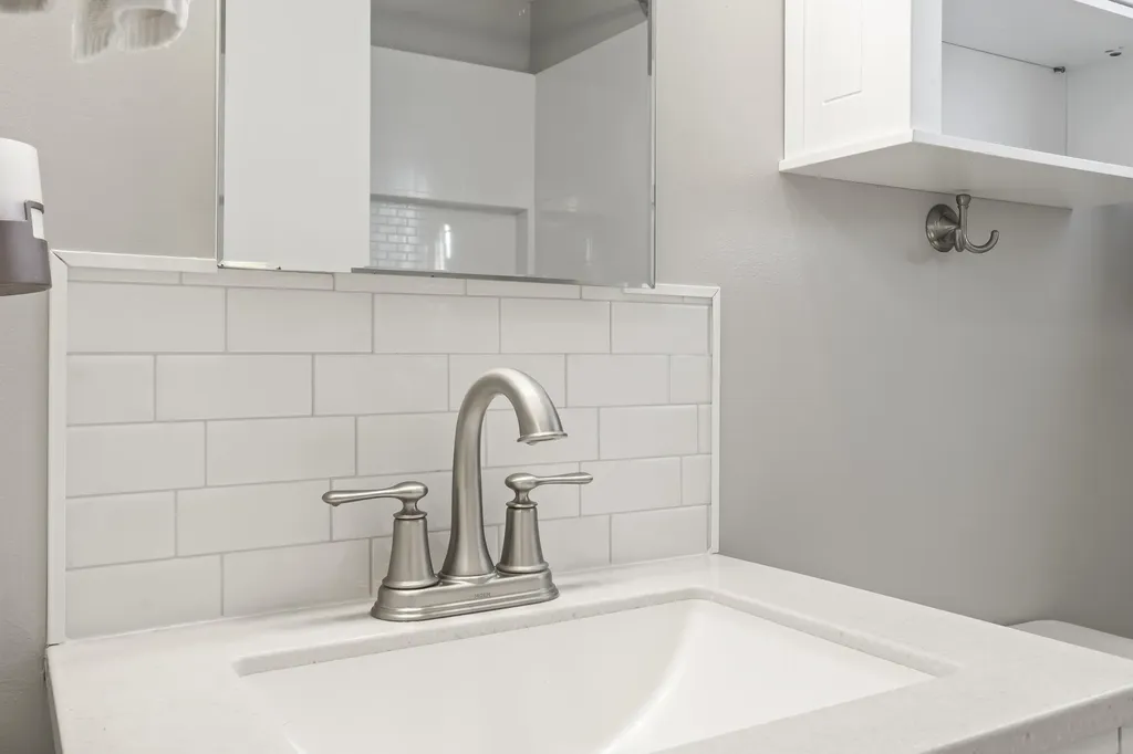 21 Shobe Avenue Brunswick ME 04011