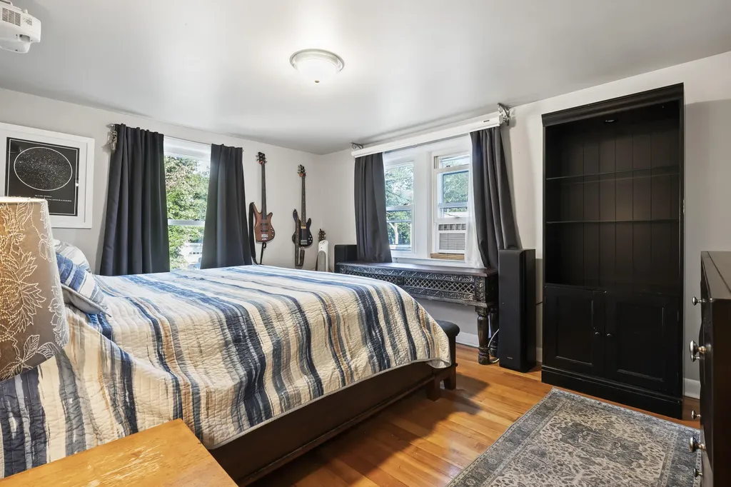 21 Shobe Avenue Brunswick ME 04011