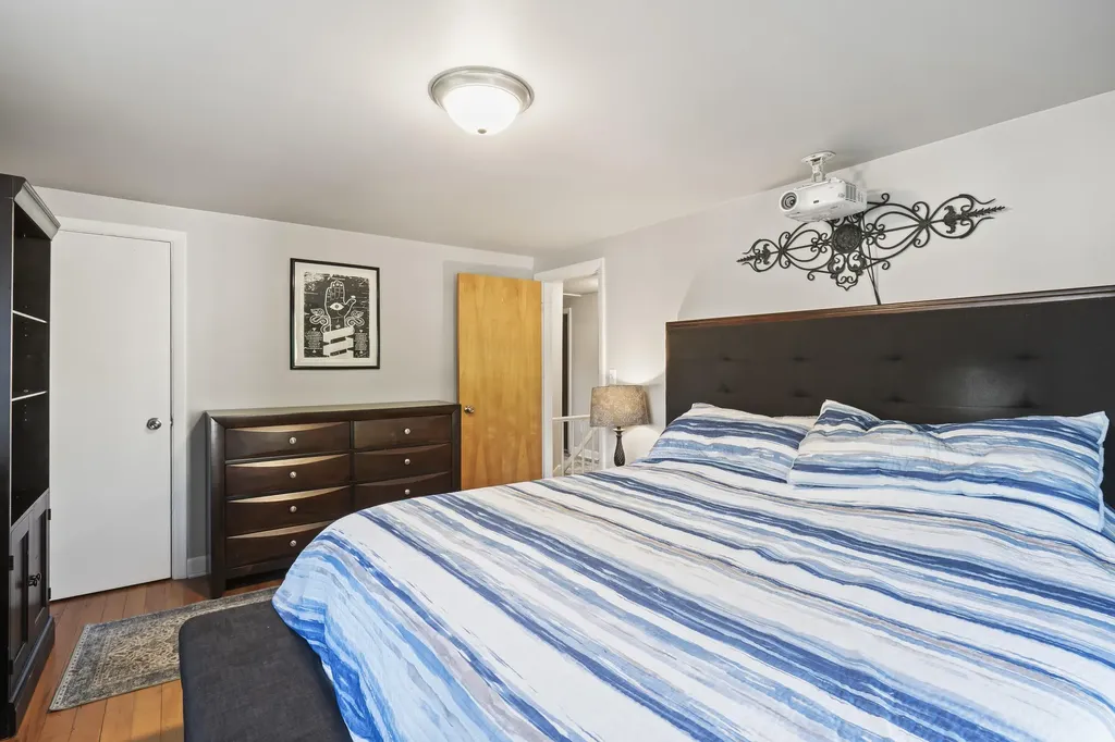 21 Shobe Avenue Brunswick ME 04011