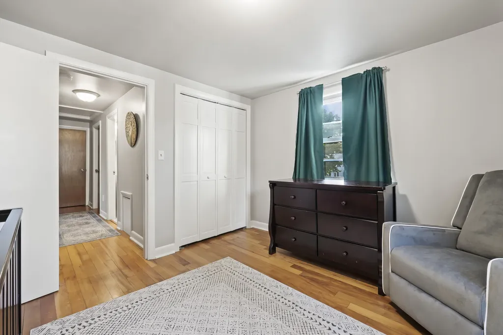 21 Shobe Avenue Brunswick ME 04011