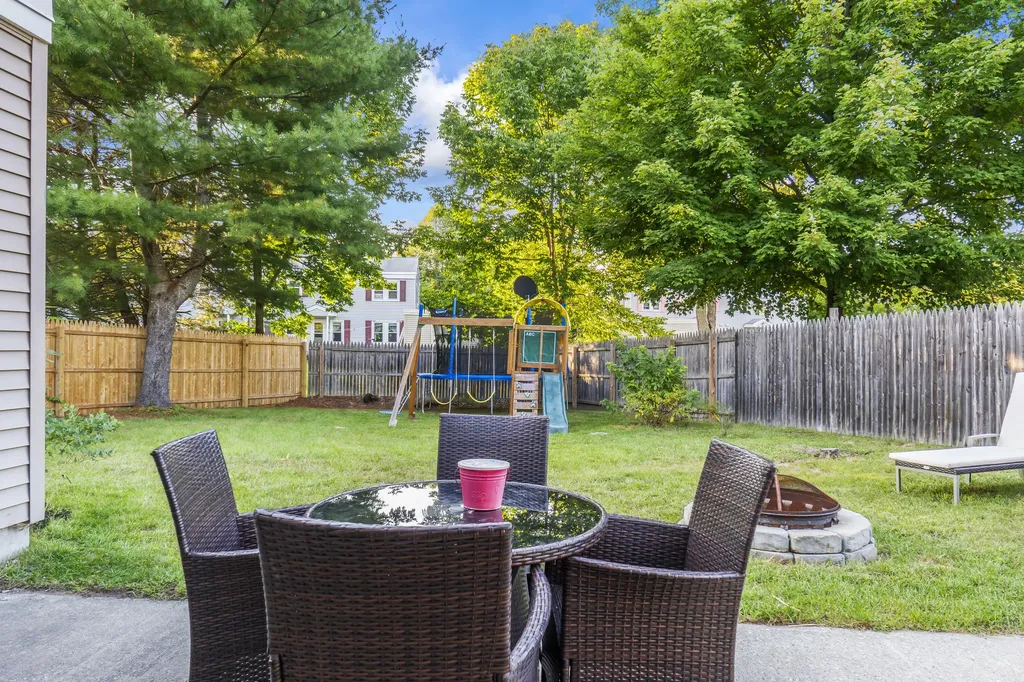 21 Shobe Avenue Brunswick ME 04011