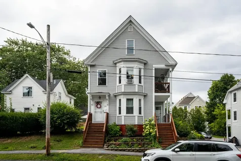 26 King Street Westbrook ME 04092