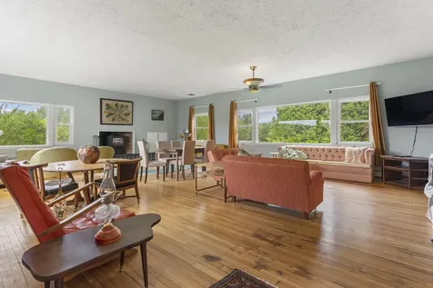 1018 Summer Street Auburn ME 04210