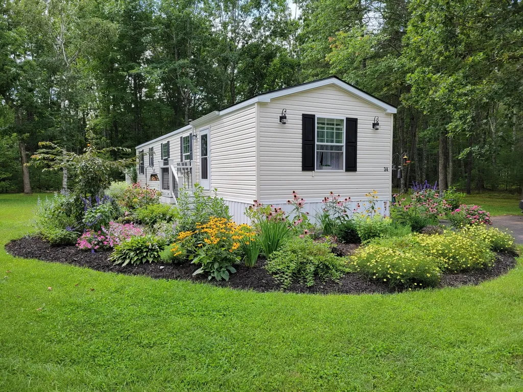 34 Twilight Lane Alfred ME 04002