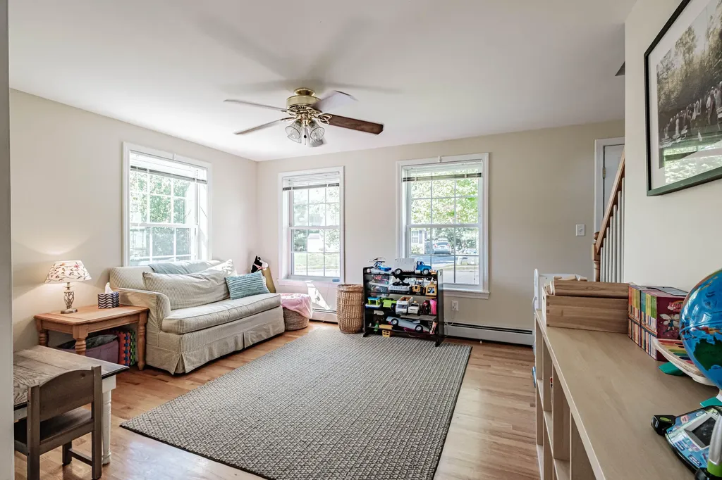 53 Ruby Lane Portland ME 04103