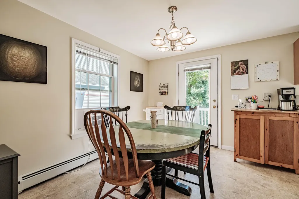53 Ruby Lane Portland ME 04103