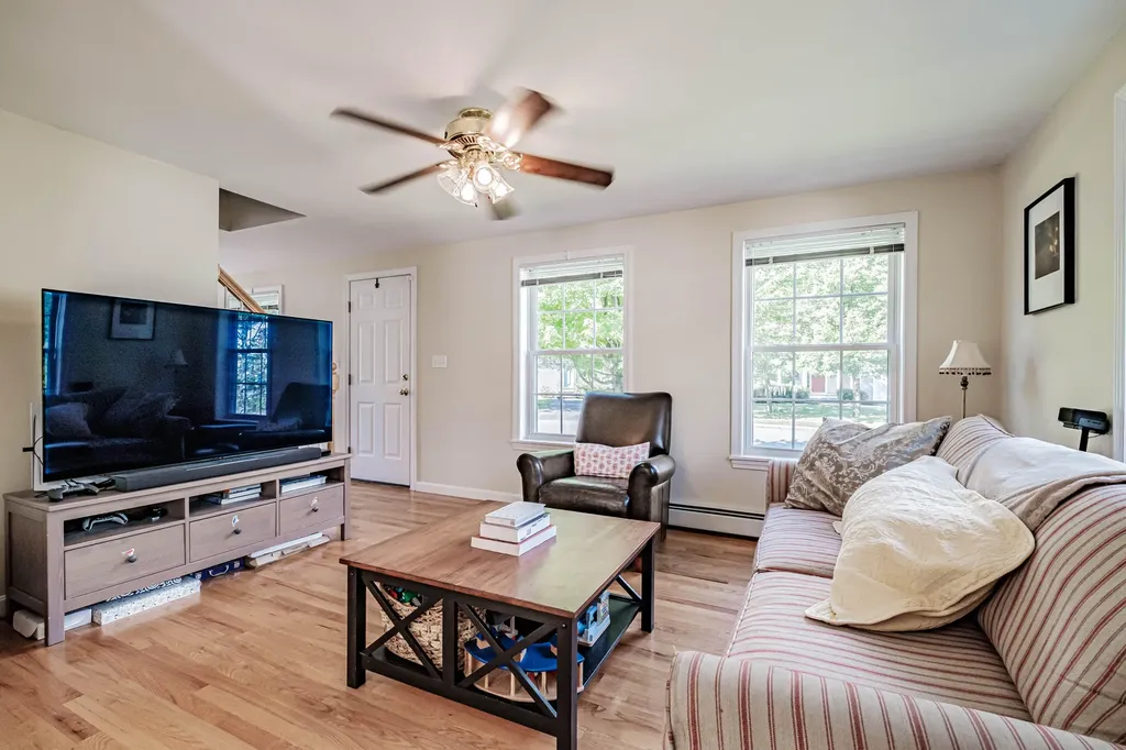 53 Ruby Lane Portland ME 04103