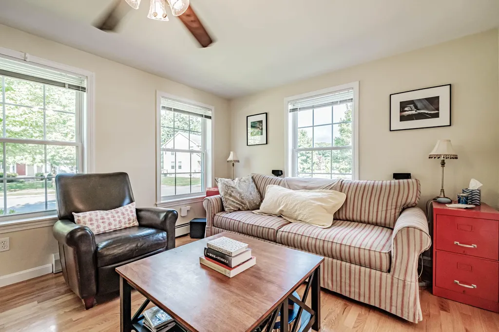 53 Ruby Lane Portland ME 04103