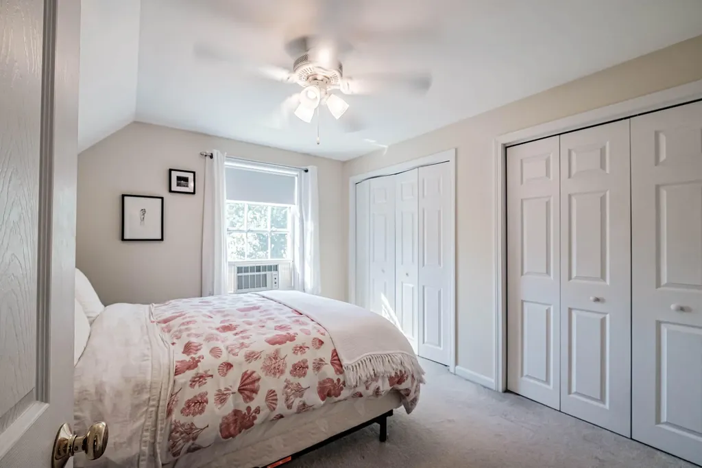 53 Ruby Lane Portland ME 04103
