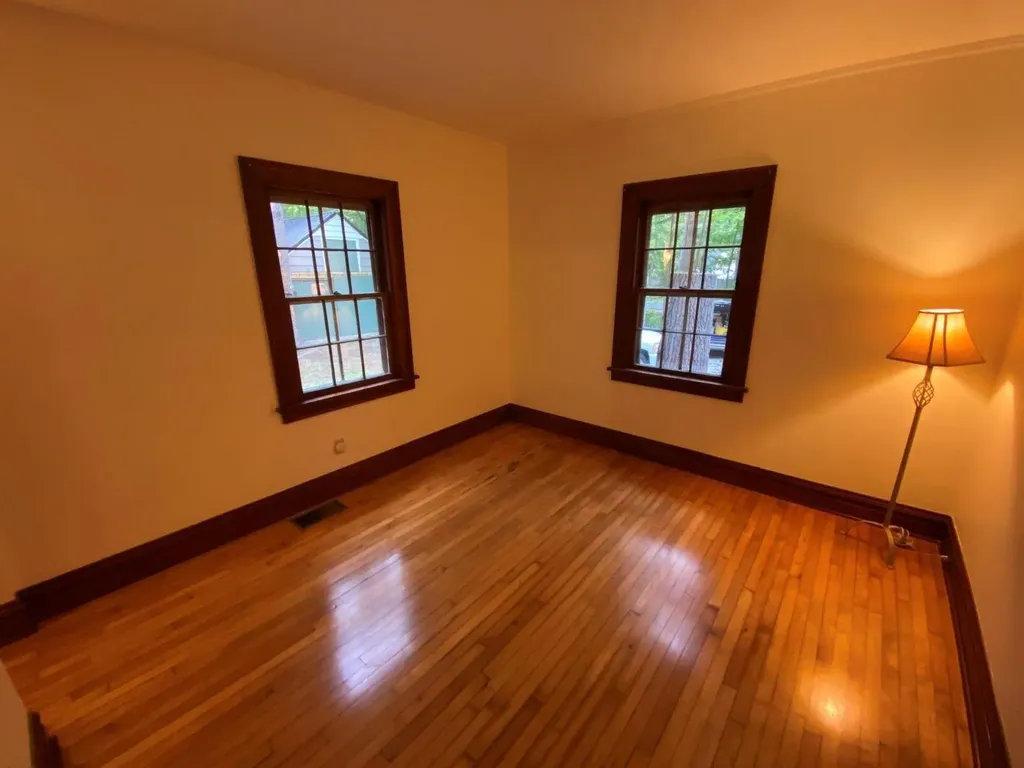 144 Park Street Orono ME 04473