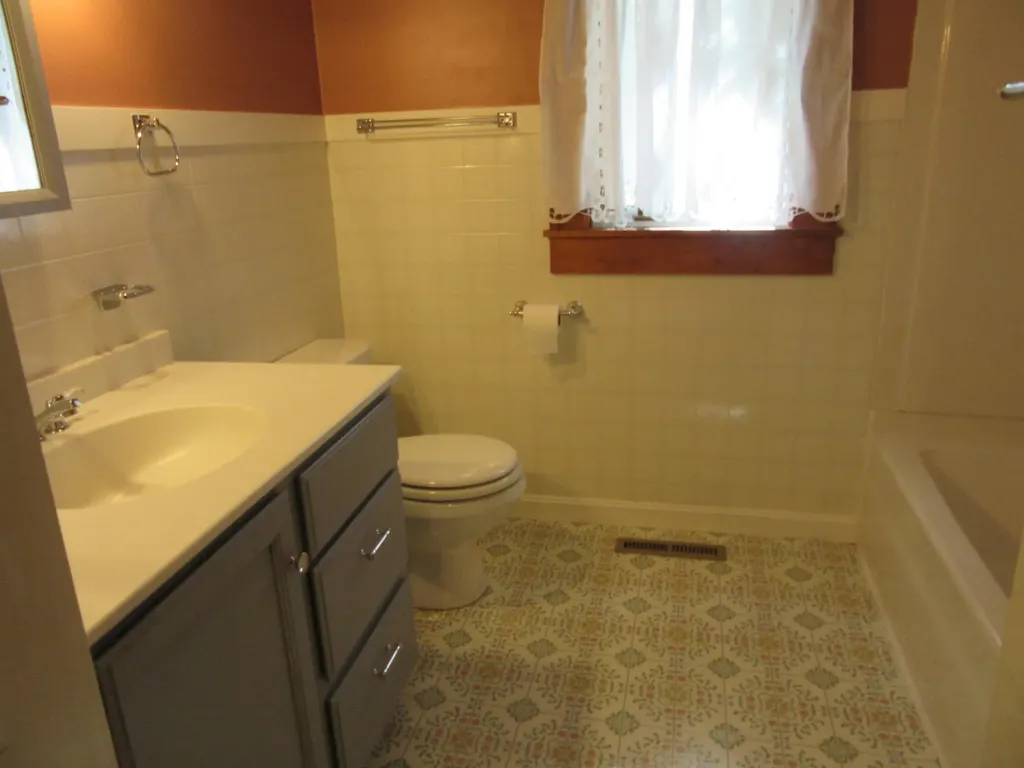 144 Park Street Orono ME 04473