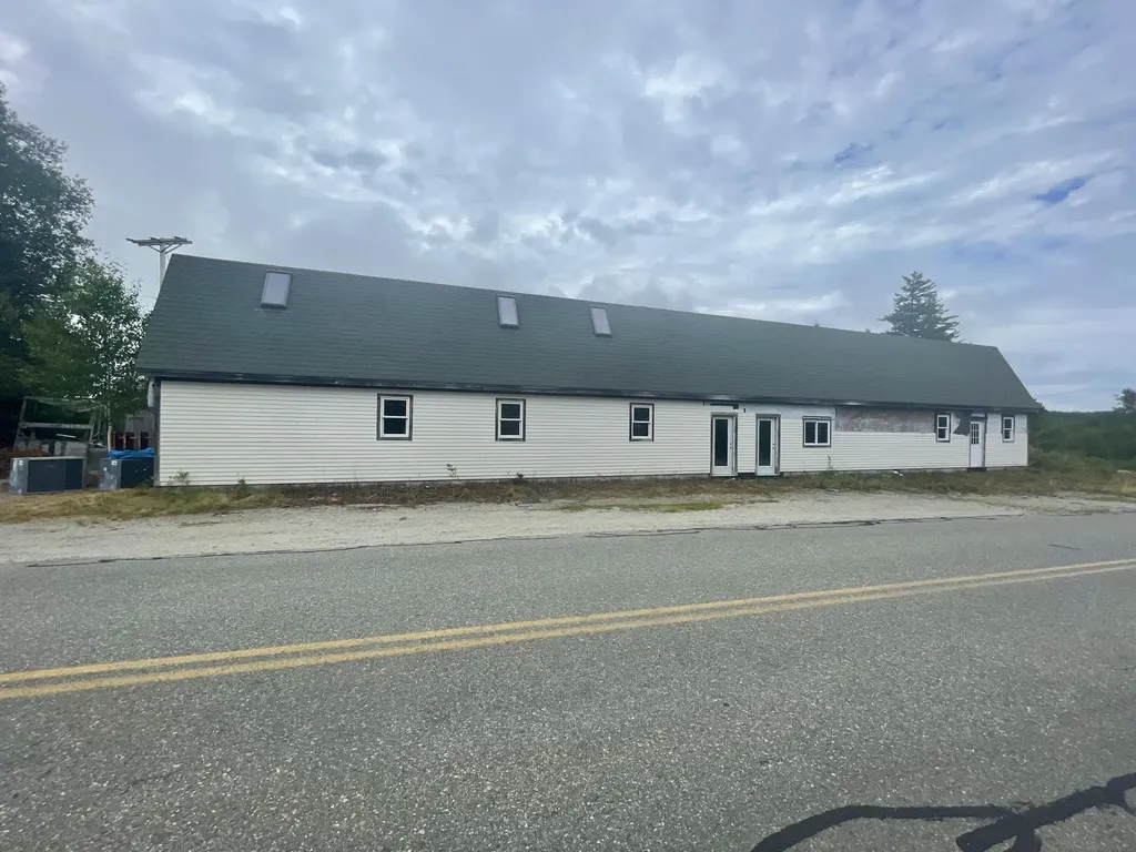 127 Minturn Road Swans Island ME 04685