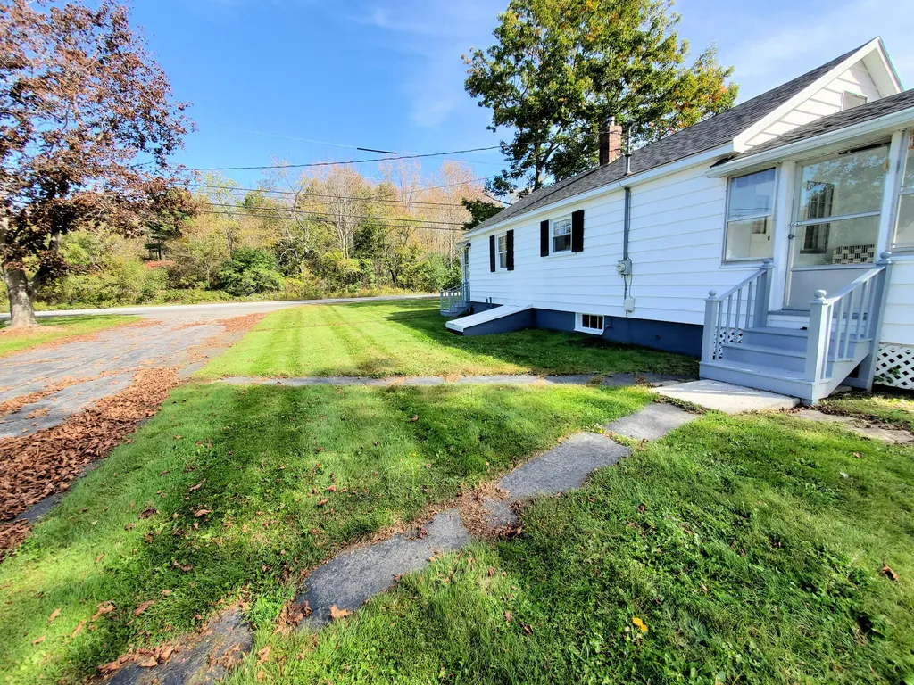 486 River Road Bucksport ME 04416