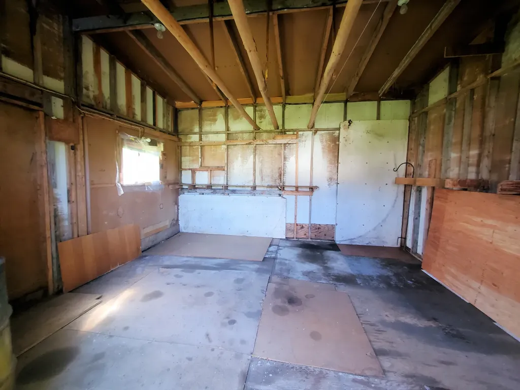 486 River Road Bucksport ME 04416