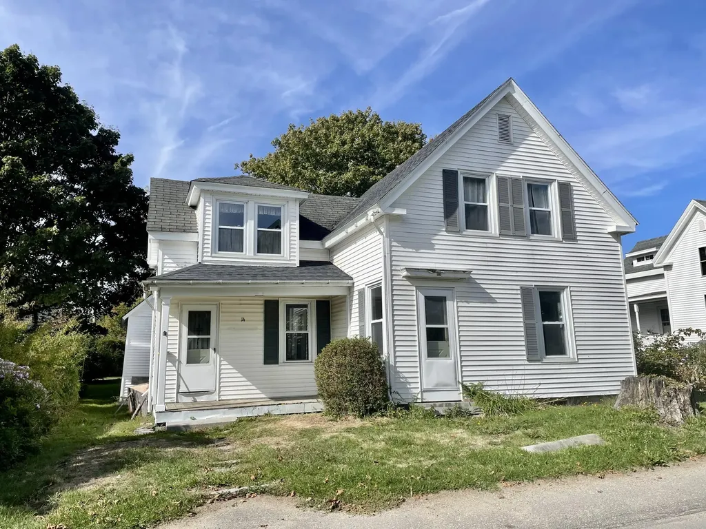 14 Pleasant Street Vinalhaven ME 04863