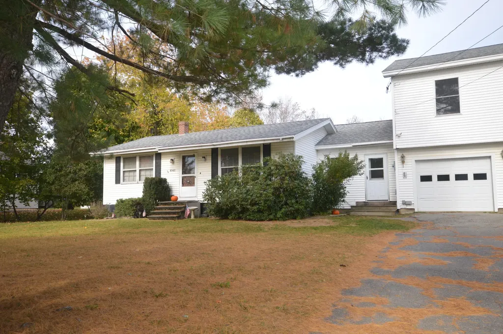 641 Kenduskeag Avenue Bangor ME 04401