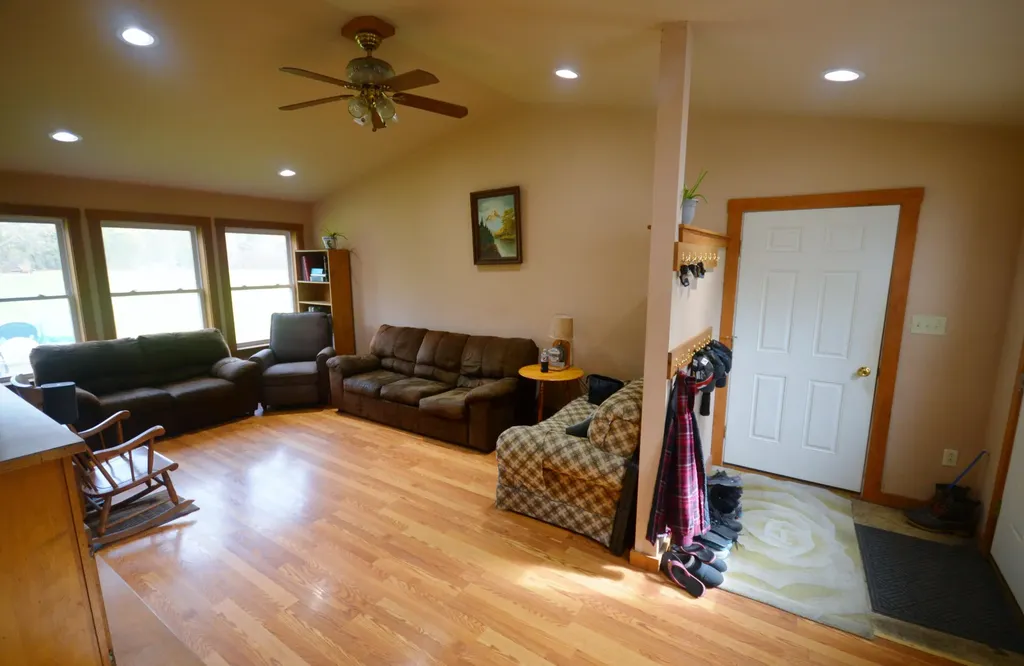 641 Kenduskeag Avenue Bangor ME 04401