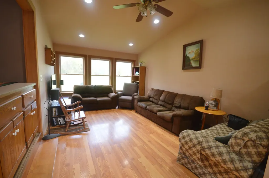 641 Kenduskeag Avenue Bangor ME 04401