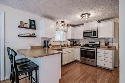 42 Springtree Lane South Berwick ME 03908