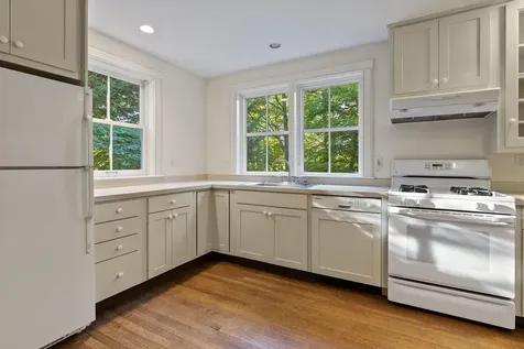 87 Echo Road Brunswick ME 04011