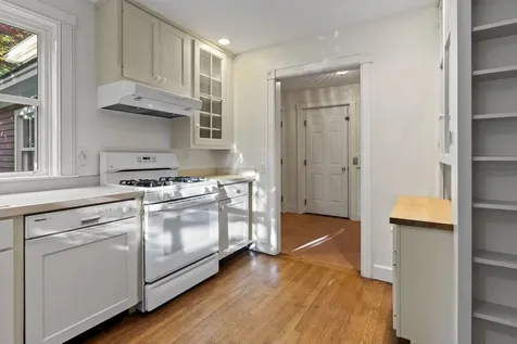 87 Echo Road Brunswick ME 04011
