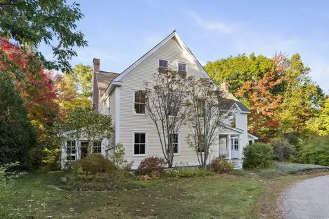 87 Echo Road Brunswick ME 04011