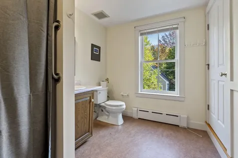 87 Echo Road Brunswick ME 04011