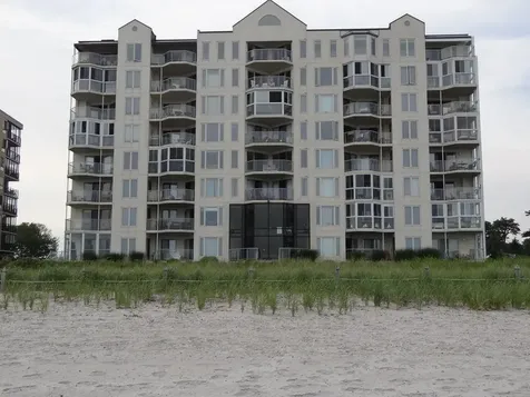 207 E Grand Avenue Old Orchard Beach ME 04064