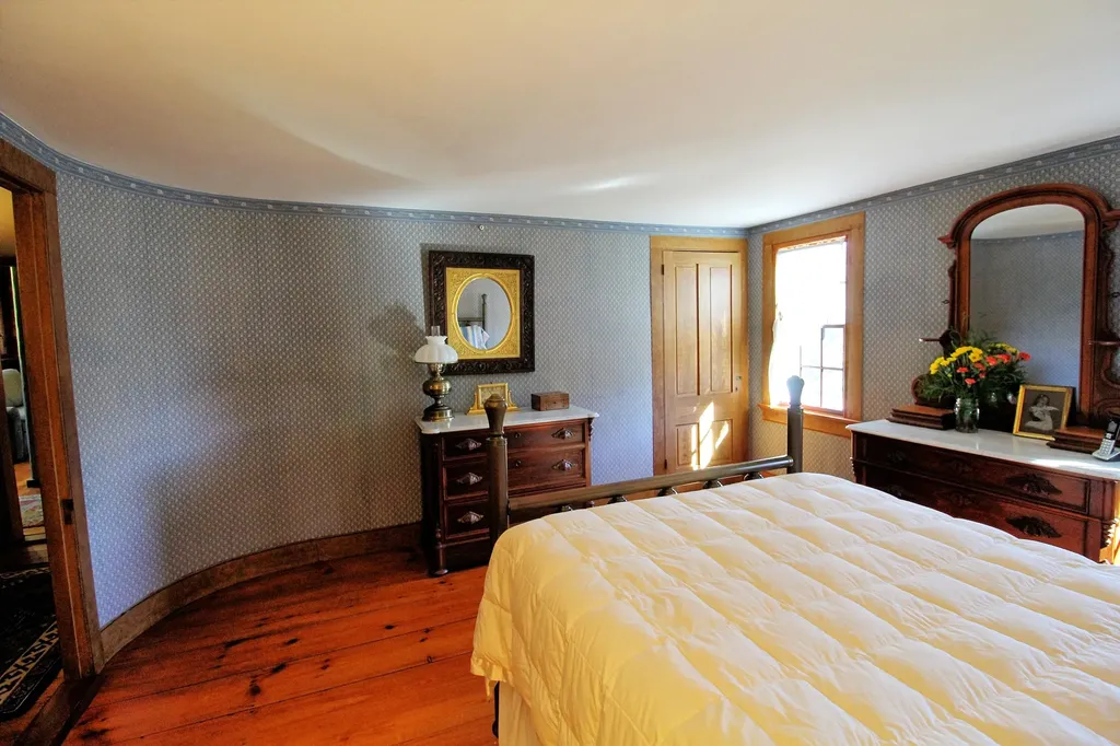 45 West Franklin Road Franklin ME 04634