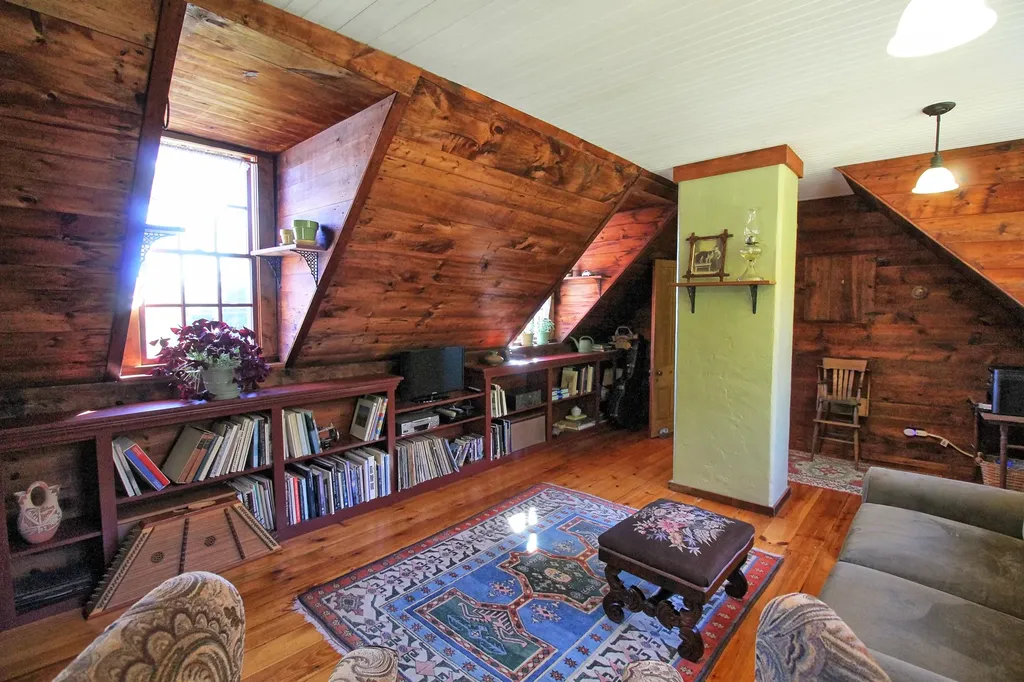 45 West Franklin Road Franklin ME 04634