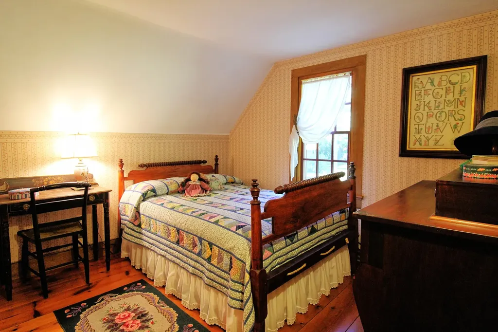 45 West Franklin Road Franklin ME 04634