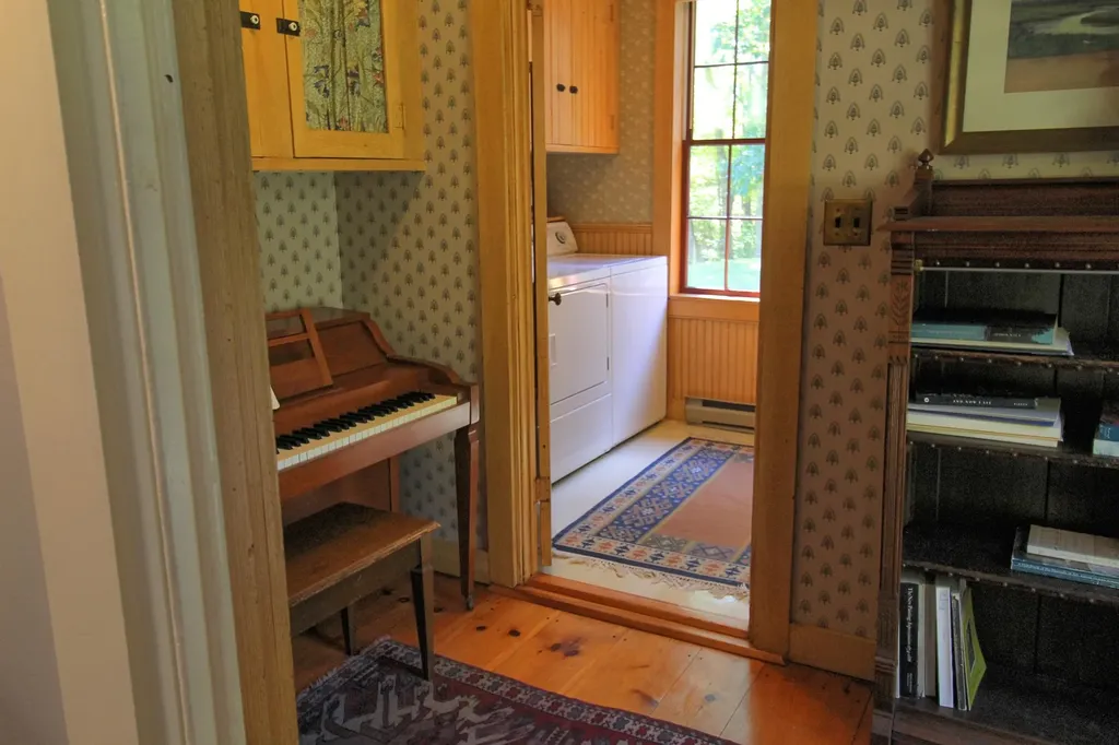 45 West Franklin Road Franklin ME 04634