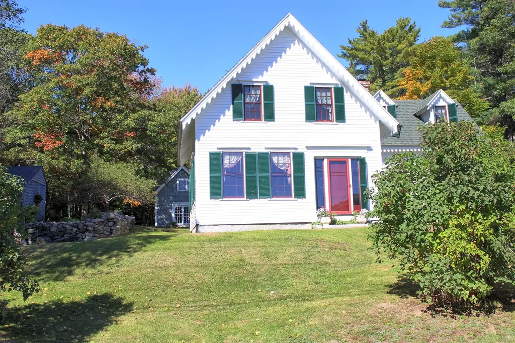 45 West Franklin Road Franklin ME 04634