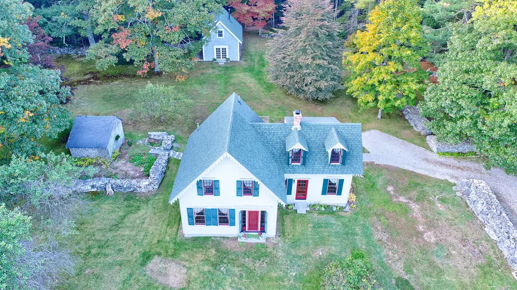 45 West Franklin Road Franklin ME 04634