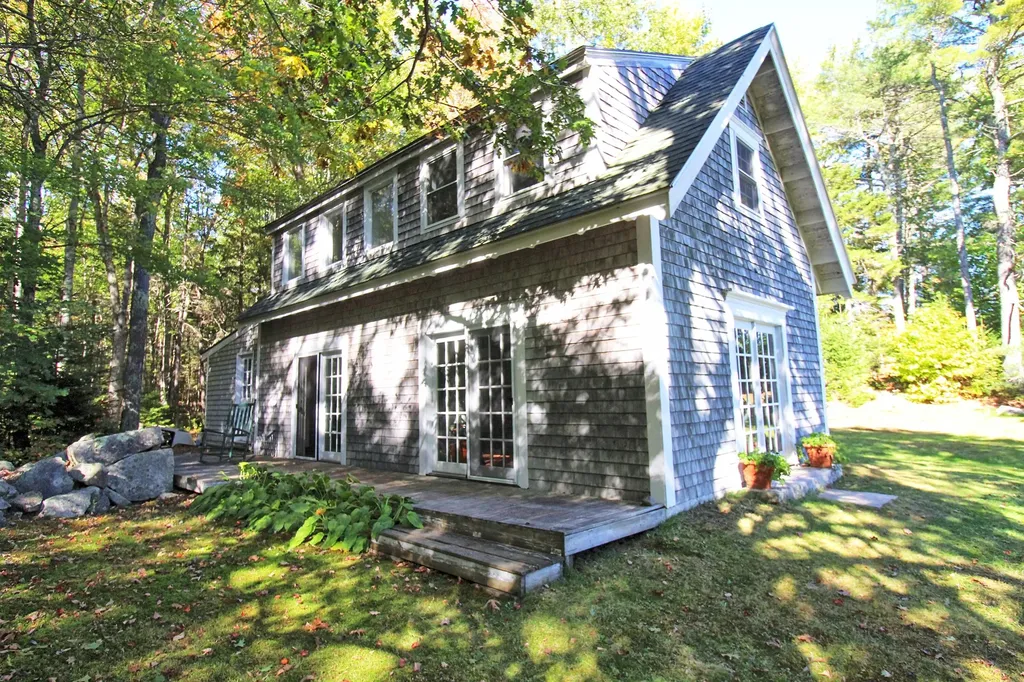 45 West Franklin Road Franklin ME 04634