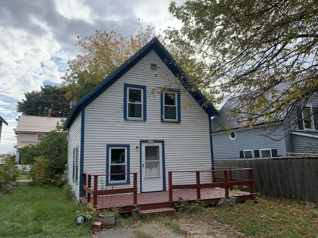 111 Mill Court Pittsfield ME 04967