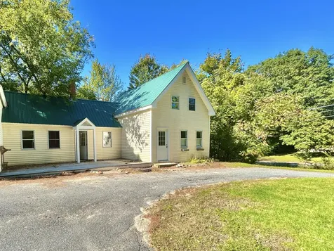 90 Oak Hill Road Standish ME 04084