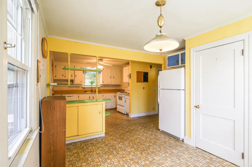 20 Jefferson Street Westbrook ME 04092