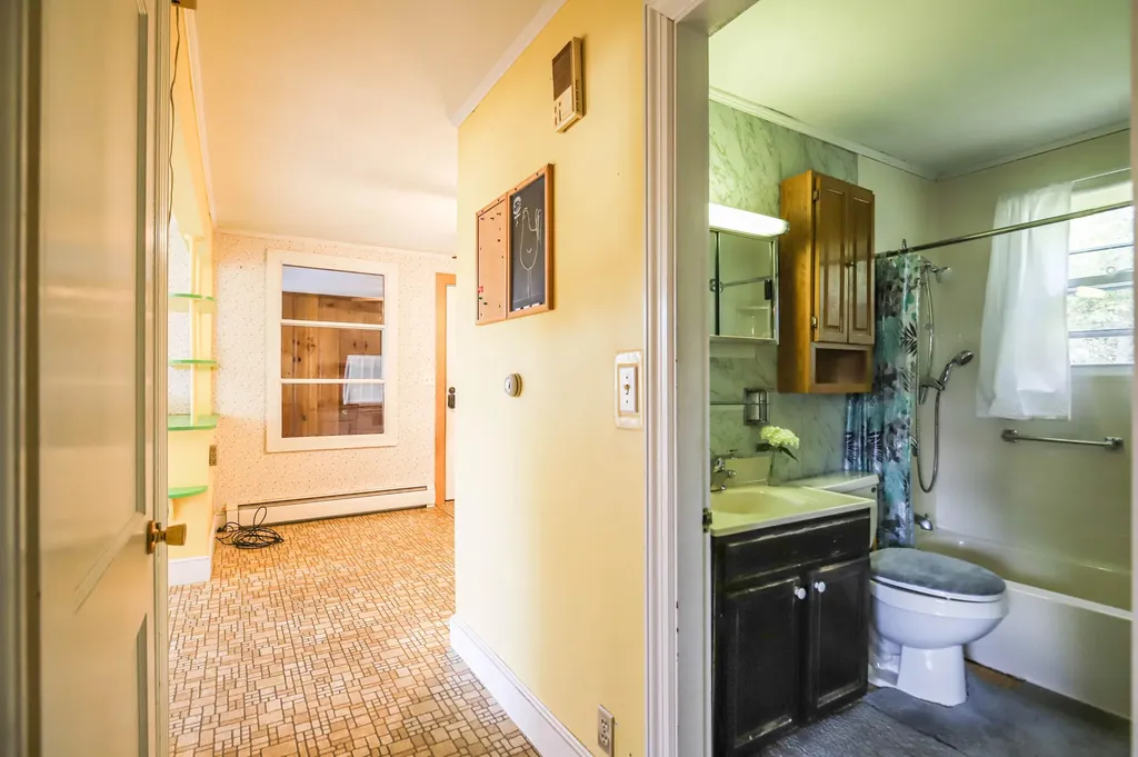 20 Jefferson Street Westbrook ME 04092