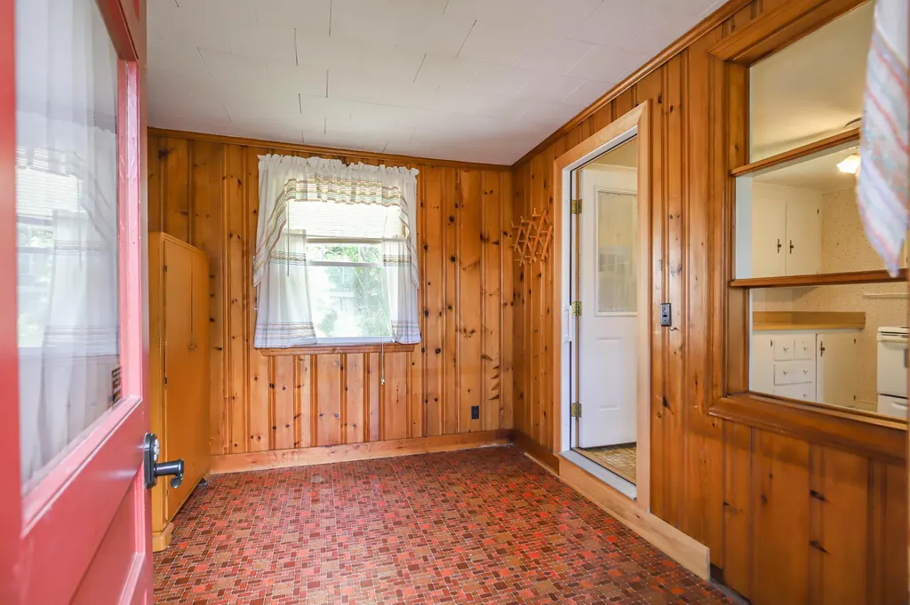 20 Jefferson Street Westbrook ME 04092
