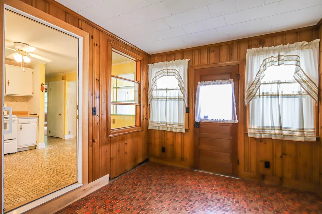 20 Jefferson Street Westbrook ME 04092