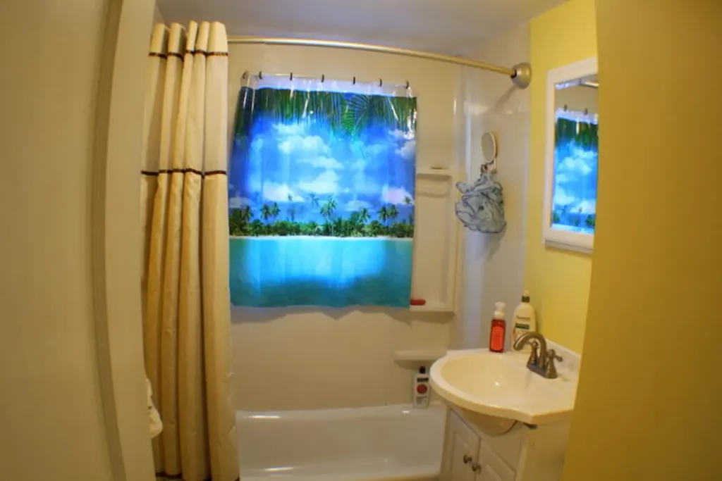 1543 Main Street Lewiston ME 04240