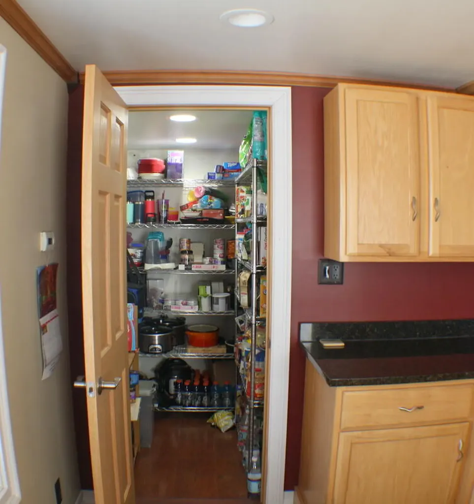 1543 Main Street Lewiston ME 04240