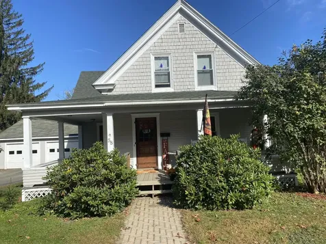 58 Lincoln Street Dover-foxcroft ME 04426