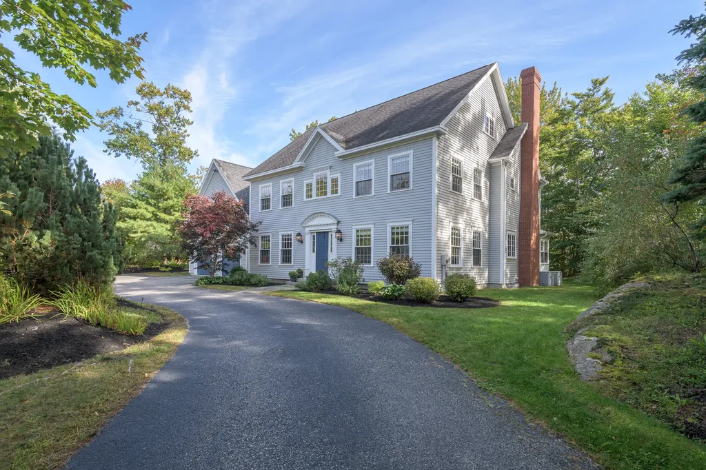 48 Cross Hill Road Cape Elizabeth ME 04107