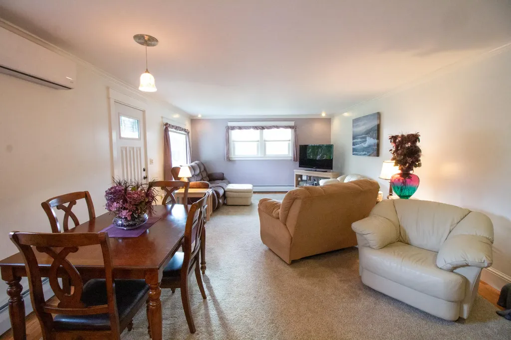 295 Maple Street Bangor ME 04401