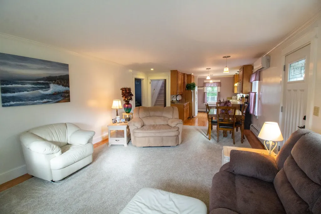 295 Maple Street Bangor ME 04401